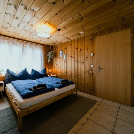 아파트 Alpine Hideaway Near Brienz With Hot Tub & Parking
