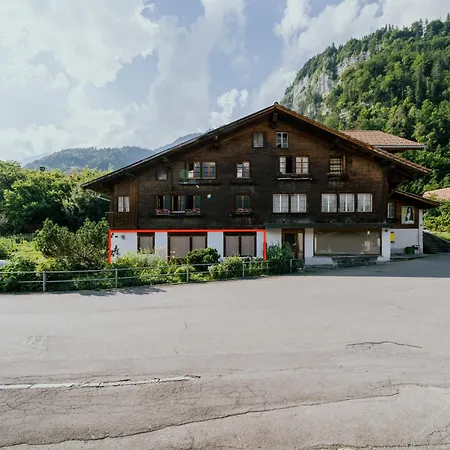 Apartment Alpine Hideaway Near Brienz With Hot Tub & Parking