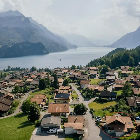Apartment Alpine Hideaway Near Brienz With Hot Tub & Parking