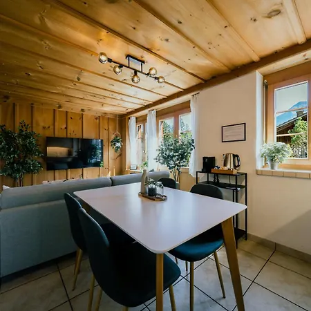 Alpine Hideaway Near Brienz With Hot Tub & Parking * Kienholz