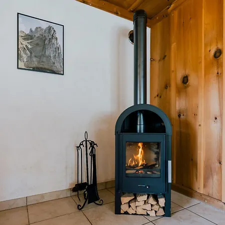 Alpine Hideaway Near Brienz With Hot Tub & Parking Apartamento