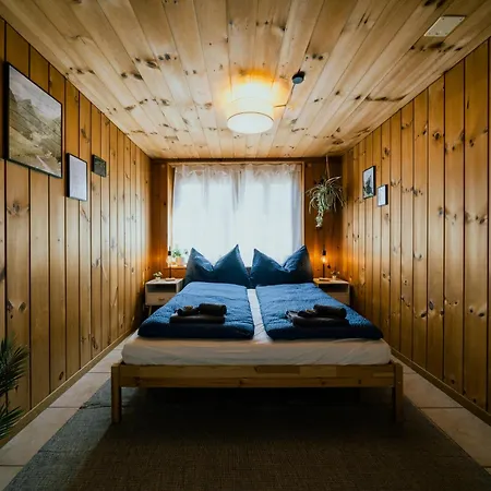 Alpine Hideaway Near Brienz With Hot Tub & Parking Apartamento *