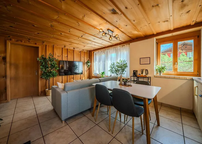 Apartament Alpine Hideaway Near Brienz With Hot Tub & Parking