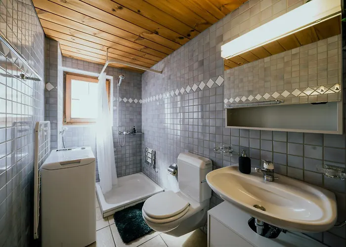 Alpine Hideaway Near Brienz With Hot Tub & Parking Apartament Kienholz