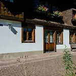 Alpine Hideaway Near Brienz With Hot Tub & Parking Lejlighed